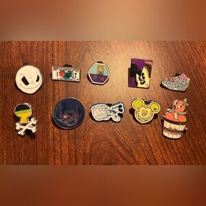 Disney trading pins